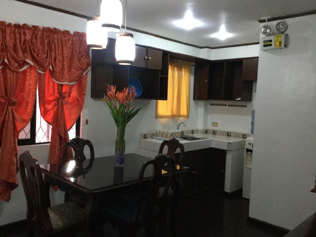 Joyful Island Hostel Lapu-Lapu City Dış mekan fotoğraf